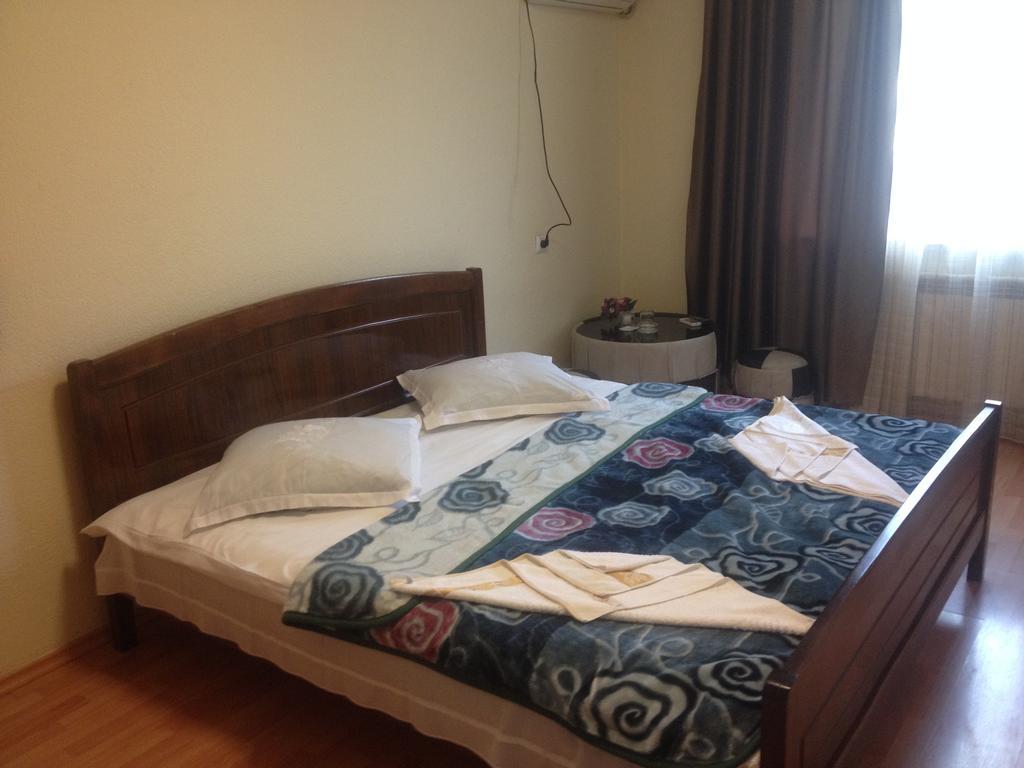 Sun Rise Hotel Тбілісі Номер фото