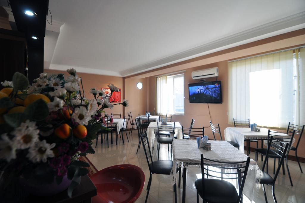 Sun Rise Hotel Тбілісі Екстер'єр фото